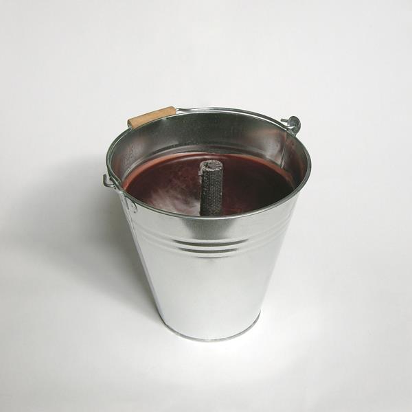 Fire tins and flame bowls